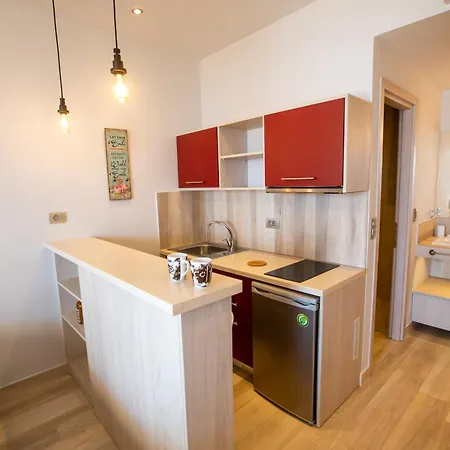Locandina Living Διαμέρισμα